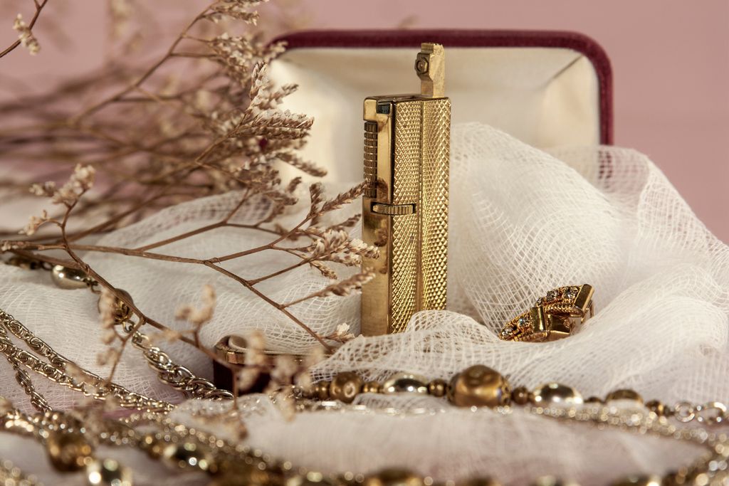 https://images.pexels.com/photos/7743155/pexels-photo-7743155.jpeg שוק הזהב בתל אביב: טיפים למכירת זהב במחיר הטוב ביותר